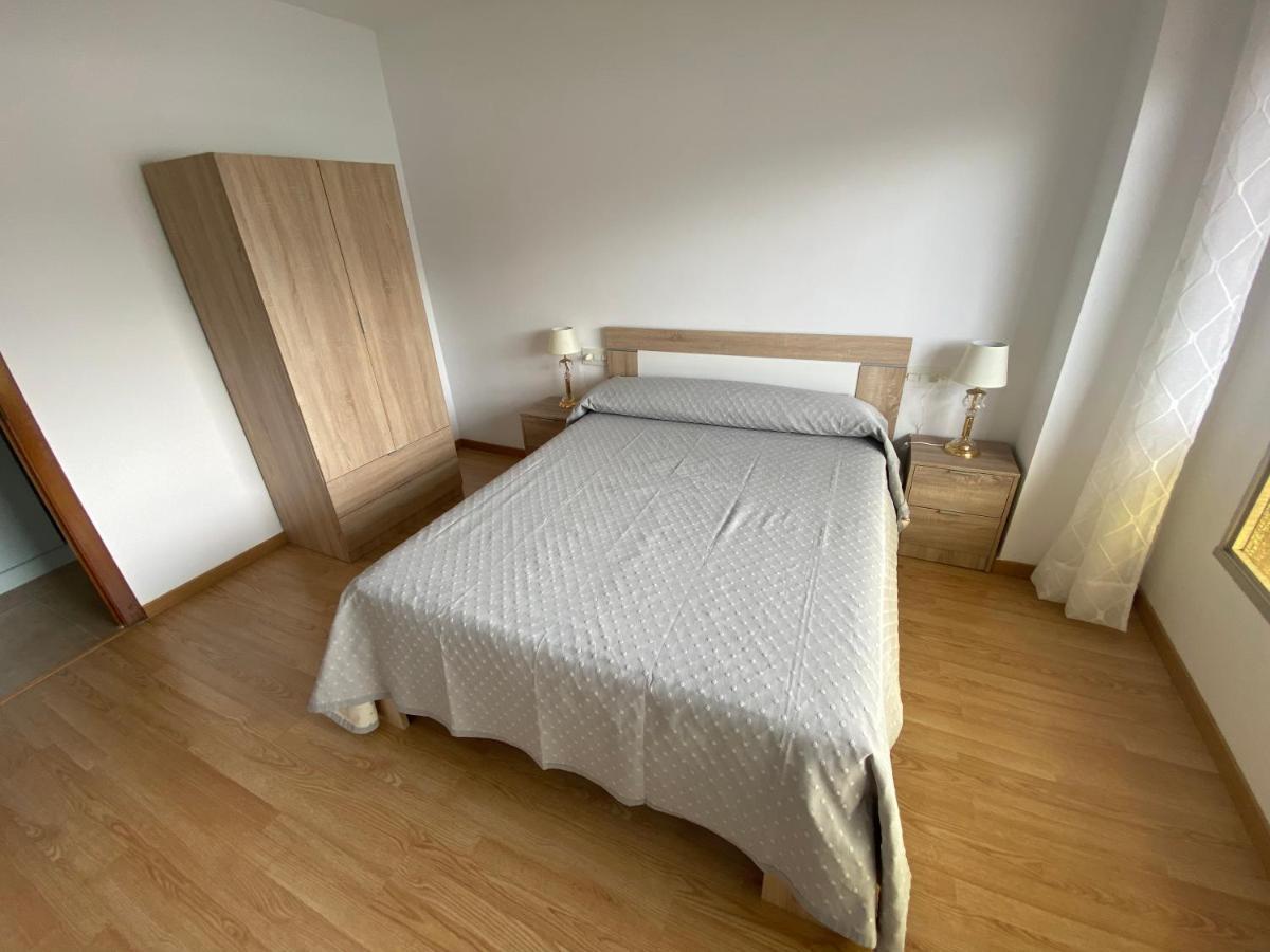 Apartamento céntrico con vistas y cerca de playa Pontedeume Extérieur photo